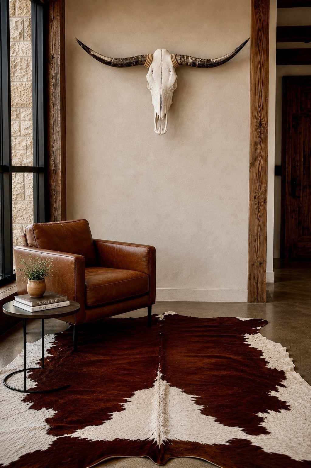 Longhorn SKULL 4-4.5 Ft Wide Horns BULL HORN MOUNTED COW HEAD Cowhide Included