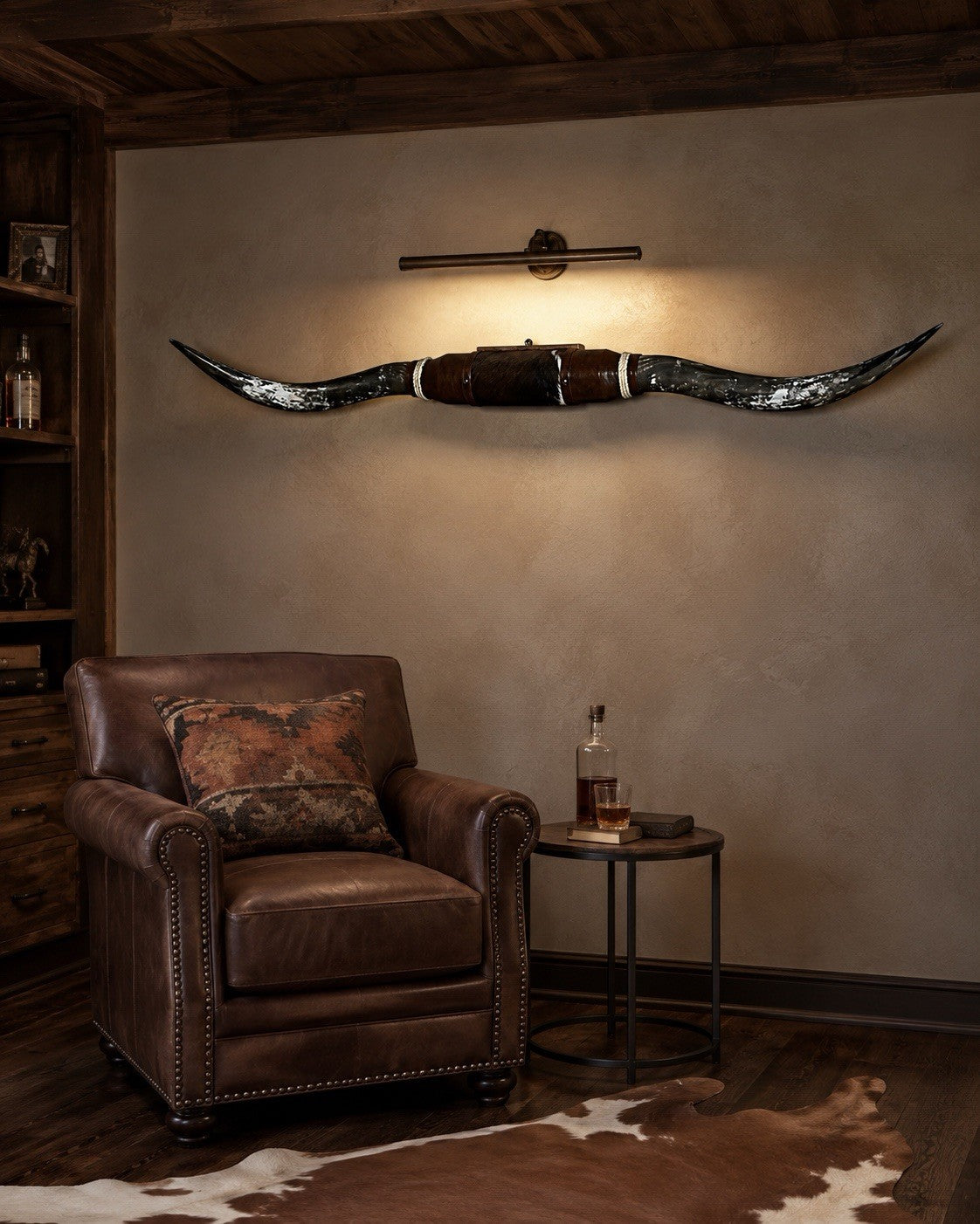 MOUNTED STEER HORNS  70 Inches wide LONGHORN POLISHED MOUNT BULL COW